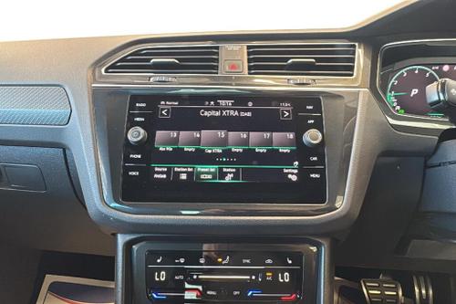 Volkswagen TIGUAN Photo at-698b5f7f6f694ea281cff4583ce2db55.jpg