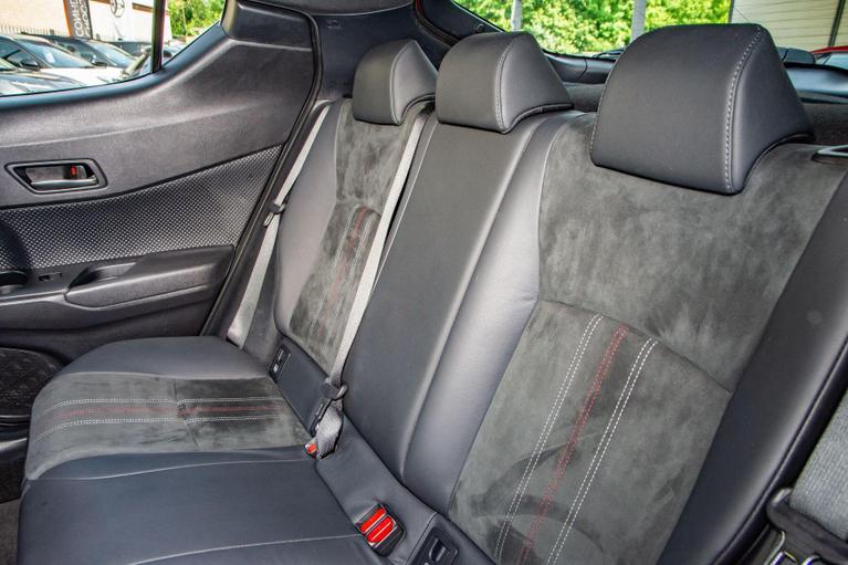 Used Toyota C-HR WU22UTC 14