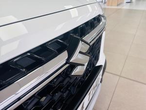 Suzuki S-Cross Photo 12