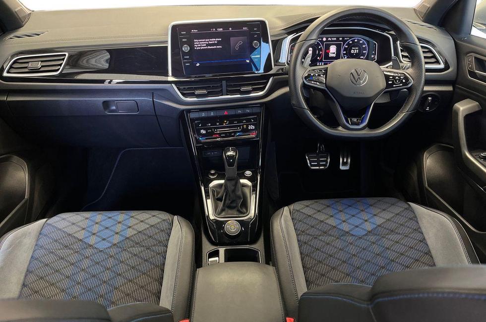 Volkswagen T-Roc Photo at-69cd7b937d964d8898e21b398271bee8.jpg