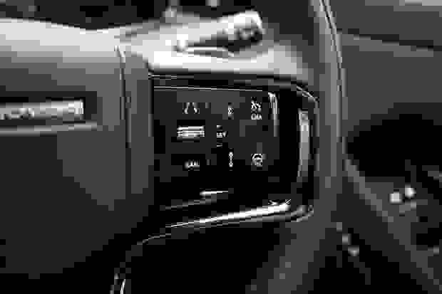 Land Rover RANGE ROVER EVOQUE Photo at-69d1c605d18e4c699530caa847c60ee7.jpg