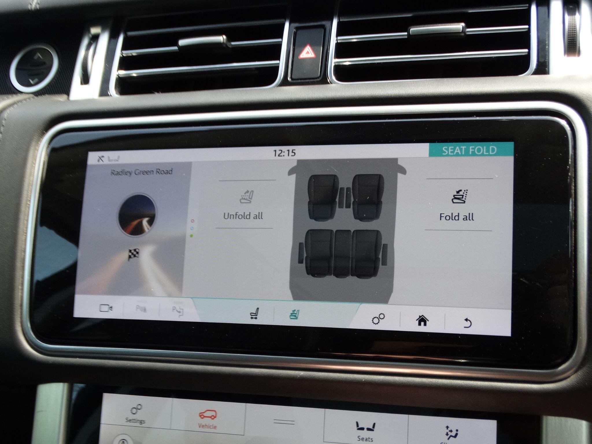 Land Rover Range Rover 4.4 SD V8 Autobiography Auto 4WD Euro 6 (s/s) 5dr — photo 32