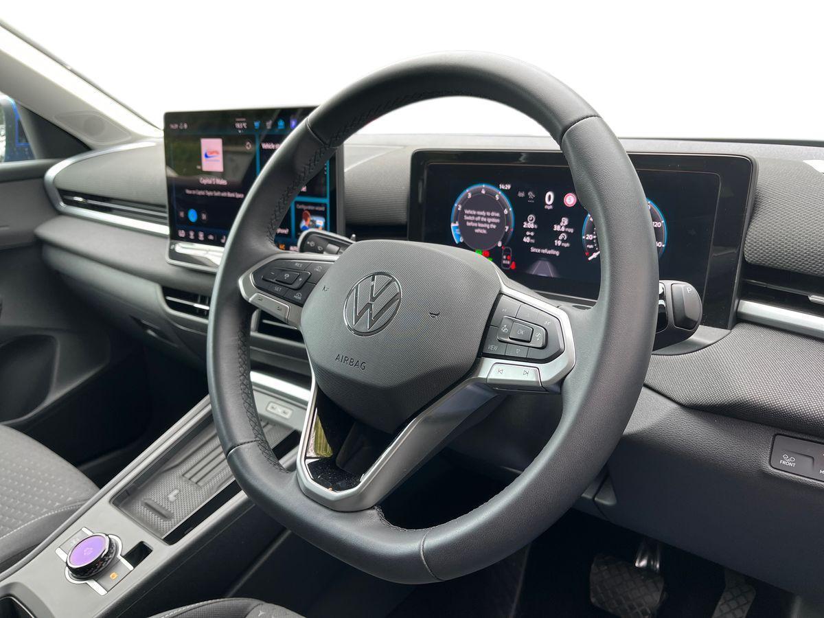 Volkswagen T-Roc Photo at-6a0fd7cfe92d4062a0ff06e92af4930a.jpg