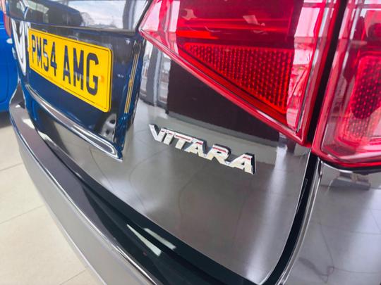 Suzuki Vitara Photo at-6abb4a937048455eb4724107fcd6beb9.jpg