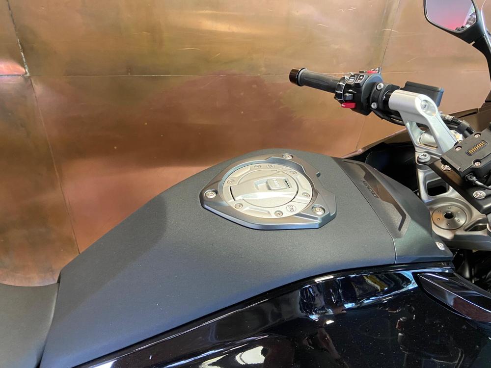 BMW R 1300 RS Photo at-6abdc1c2c3f54c0f9d6fb03270534a3a.jpg