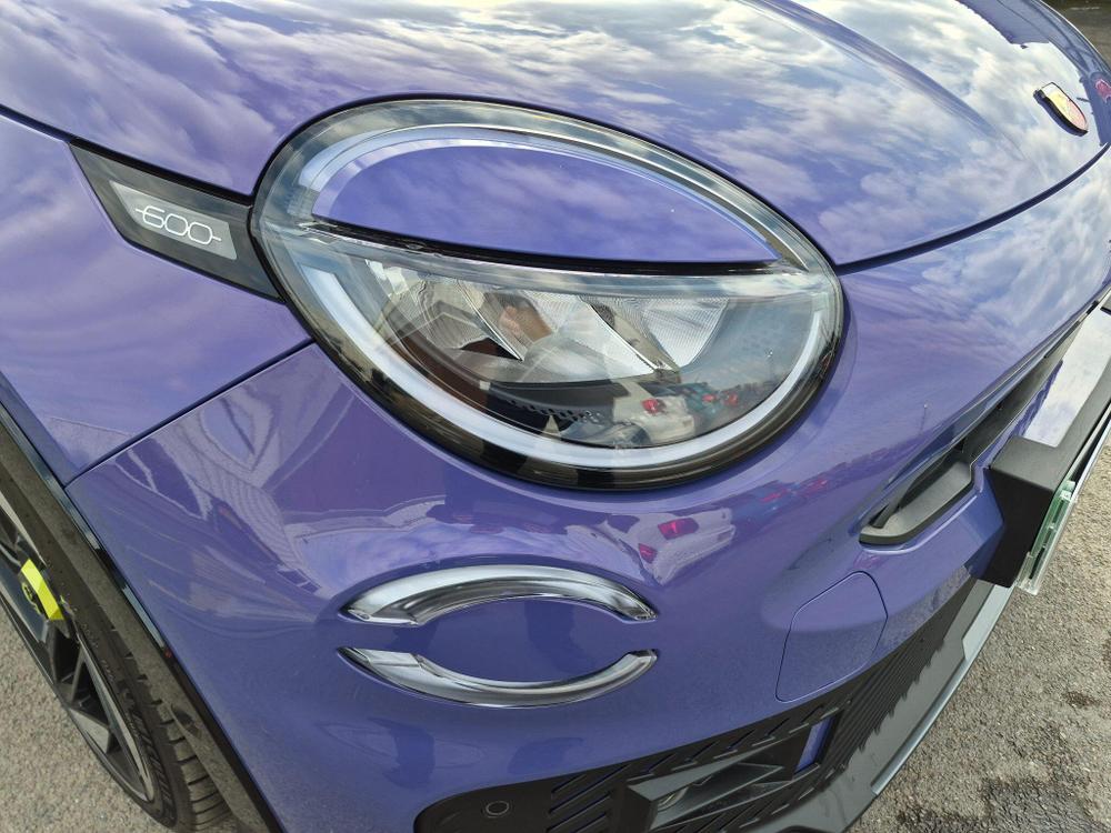 Abarth 600e Photo at-6acca477c78440ebb97ad084dbf69a95.jpg