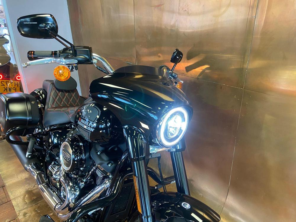 Harley-Davidson Softail Photo at-6adcb990d950434d91613df08499f060.jpg