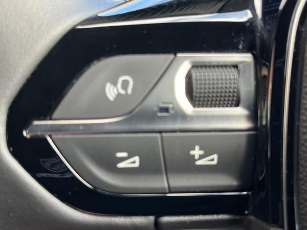 Used Peugeot 2008 BF75PYJ 27