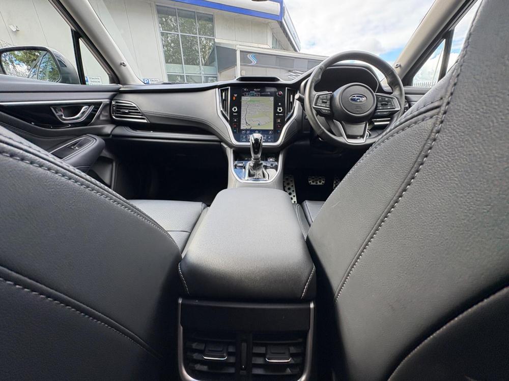 Used Subaru Outback VX25UJR 23