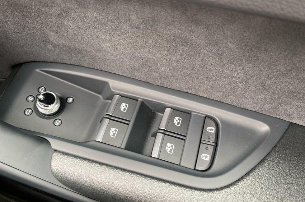 Audi Q5 Photo at-6baacdc297cd4747b3016b40fb600048.jpg