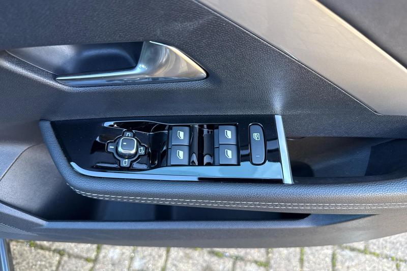 Used Vauxhall Astra BD74EZZ 25