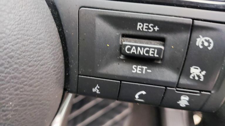 Used Nissan Qashqai DV73WZB 11