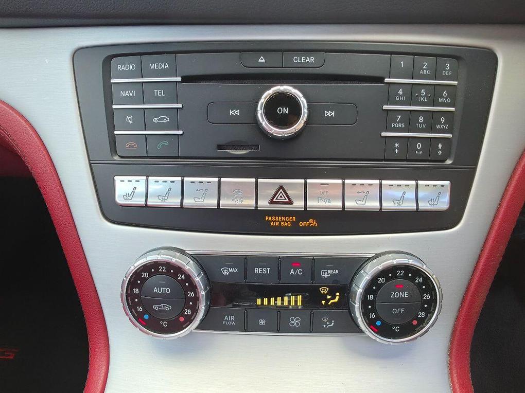 Used Mercedes-Benz SL YG19PAF 17