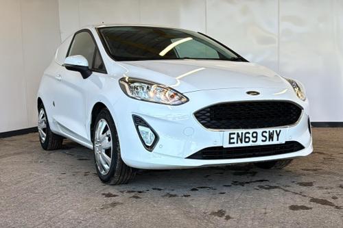 Ford FIESTA Photo at-6befd8a7b067417c80a1937c26cee69b.jpg