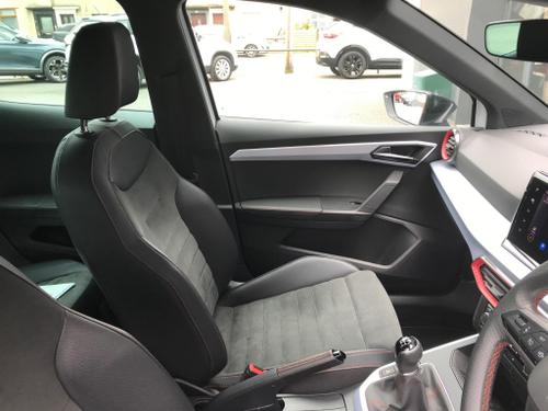 SEAT Arona Photo at-6bf9e6dbf54f41c28b2b06ecc6881485.jpg