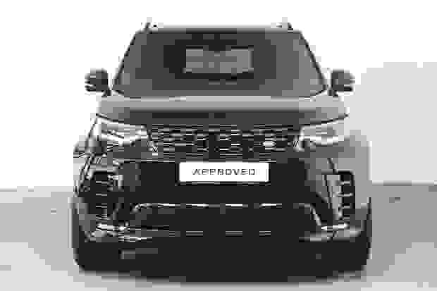 Land Rover Discovery Photo at-6bfd05bd046a43dfaf7bc8cf8be666ce.jpg