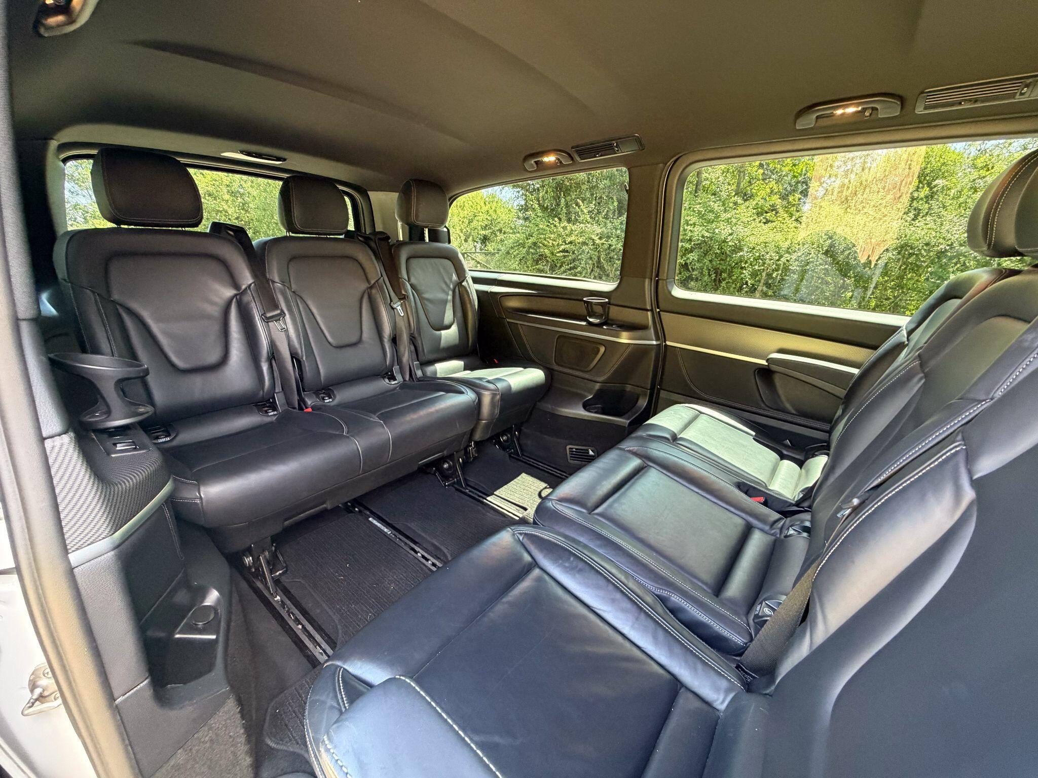 Mercedes-Benz V Class 2.0 V300d AMG Line G-Tronic+ Euro 6 (s/s) 5dr XLWB — photo 9
