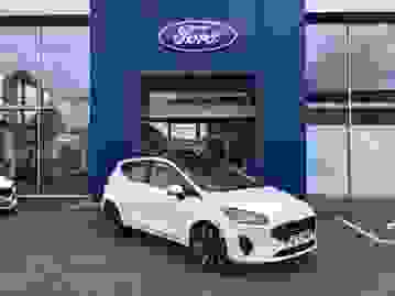 Used 2022 Ford Fiesta 1.0T EcoBoost MHEV Titanium Vignale Euro 6 (s/s) 5dr White at Islington Motor Group