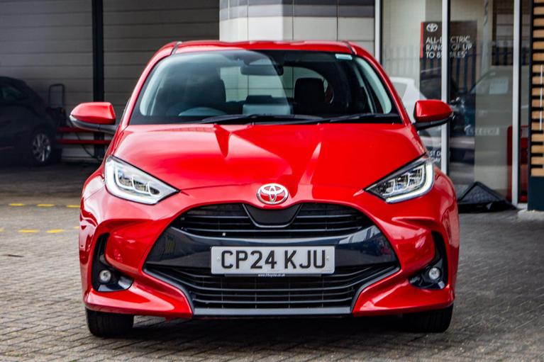 Used Toyota Yaris CP24KJU 7