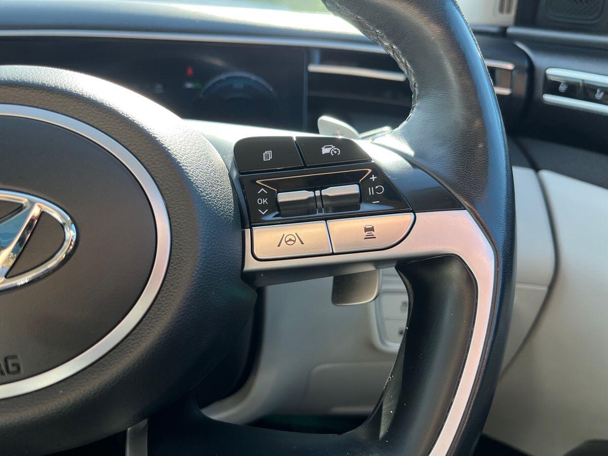 Hyundai TUCSON Photo 16