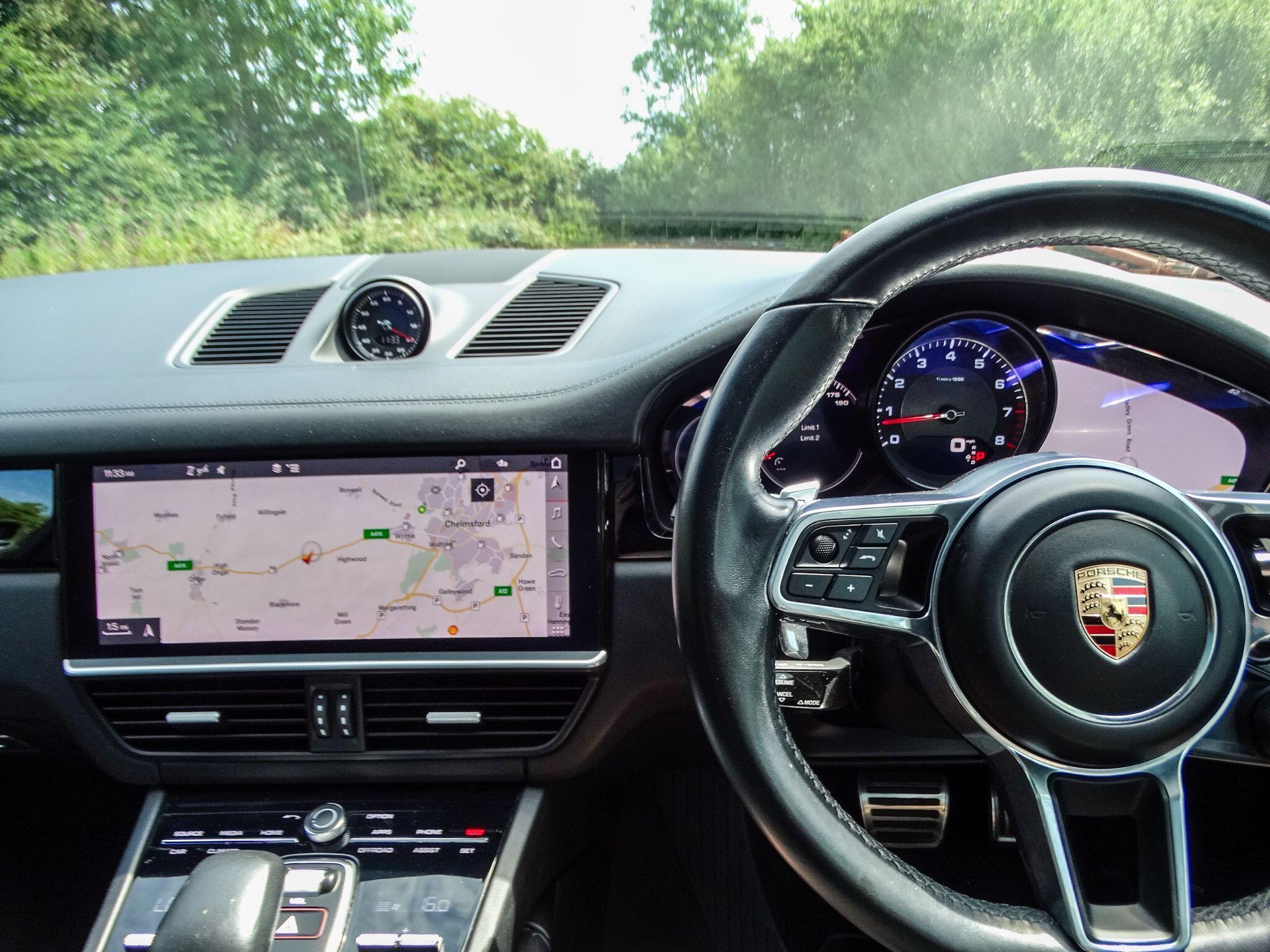 Porsche Cayenne 2.9T V6 S TiptronicS 4WD Euro 6 (s/s) 5dr — photo 8