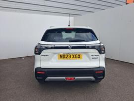 Suzuki S-Cross Photo 4