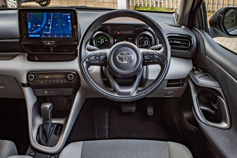 Used Toyota Yaris WR73OGT 26