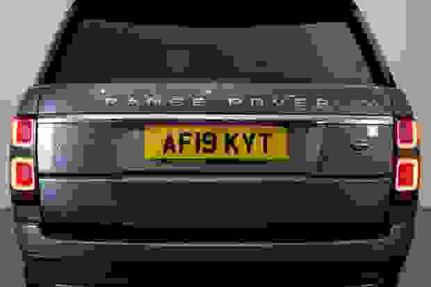 Land Rover RANGE ROVER Photo at-6ce2e784984846228144a1fd1f6748f3.jpg