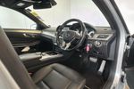 Mercedes-Benz E-CLASS Photo 8