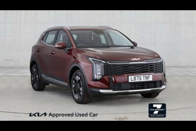Used 2025 Kia Sportage 1.6 T-GDi HEV PURE Magma Red at Kia Motors UK
