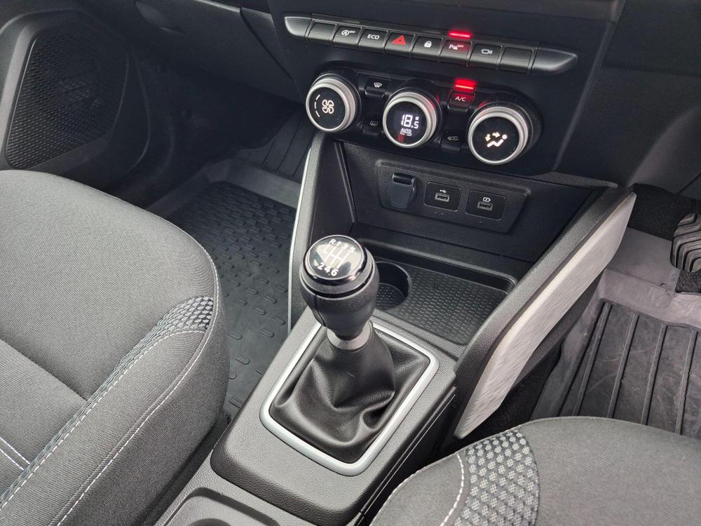 Dacia Duster Photo at-6d25ae5fd7d04ebb8698eb95f643999b.jpg