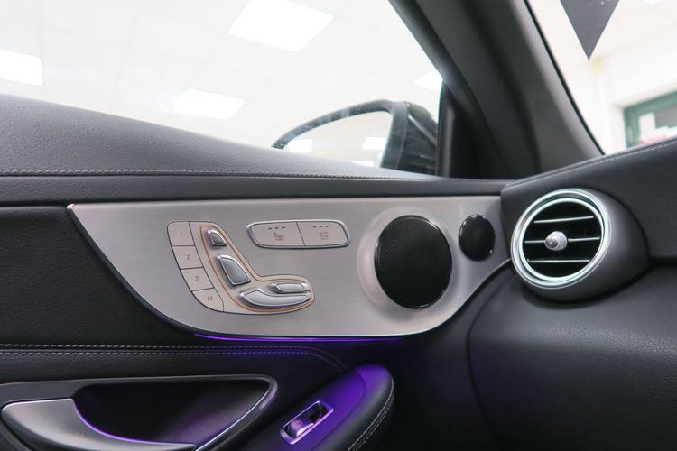 Used Mercedes-Benz C Class KR72EFW 17