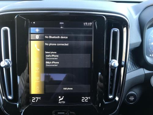 Volvo XC40 Photo at-6d7dd35335734cbcb166191789e268c9.jpg