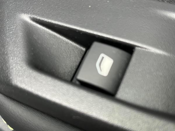 Used Peugeot 408 LT74OUH 31