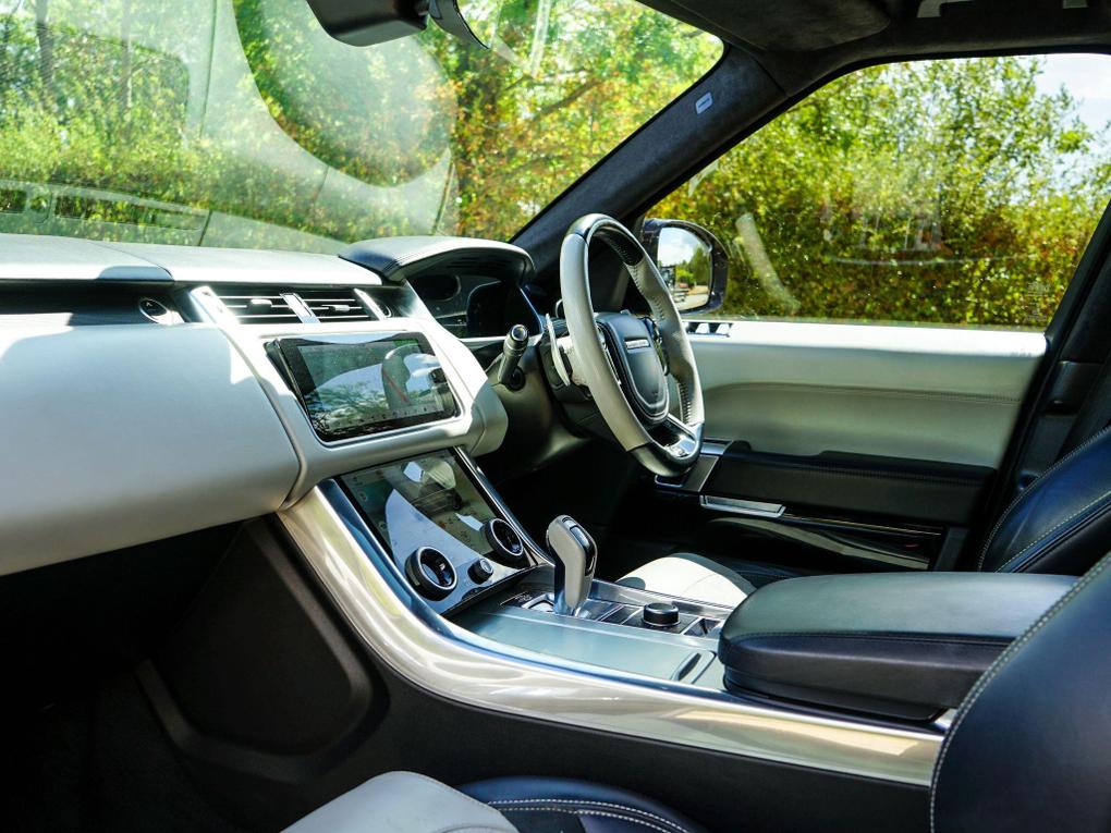 Used Land Rover Range Rover Sport SP68ZZL 19
