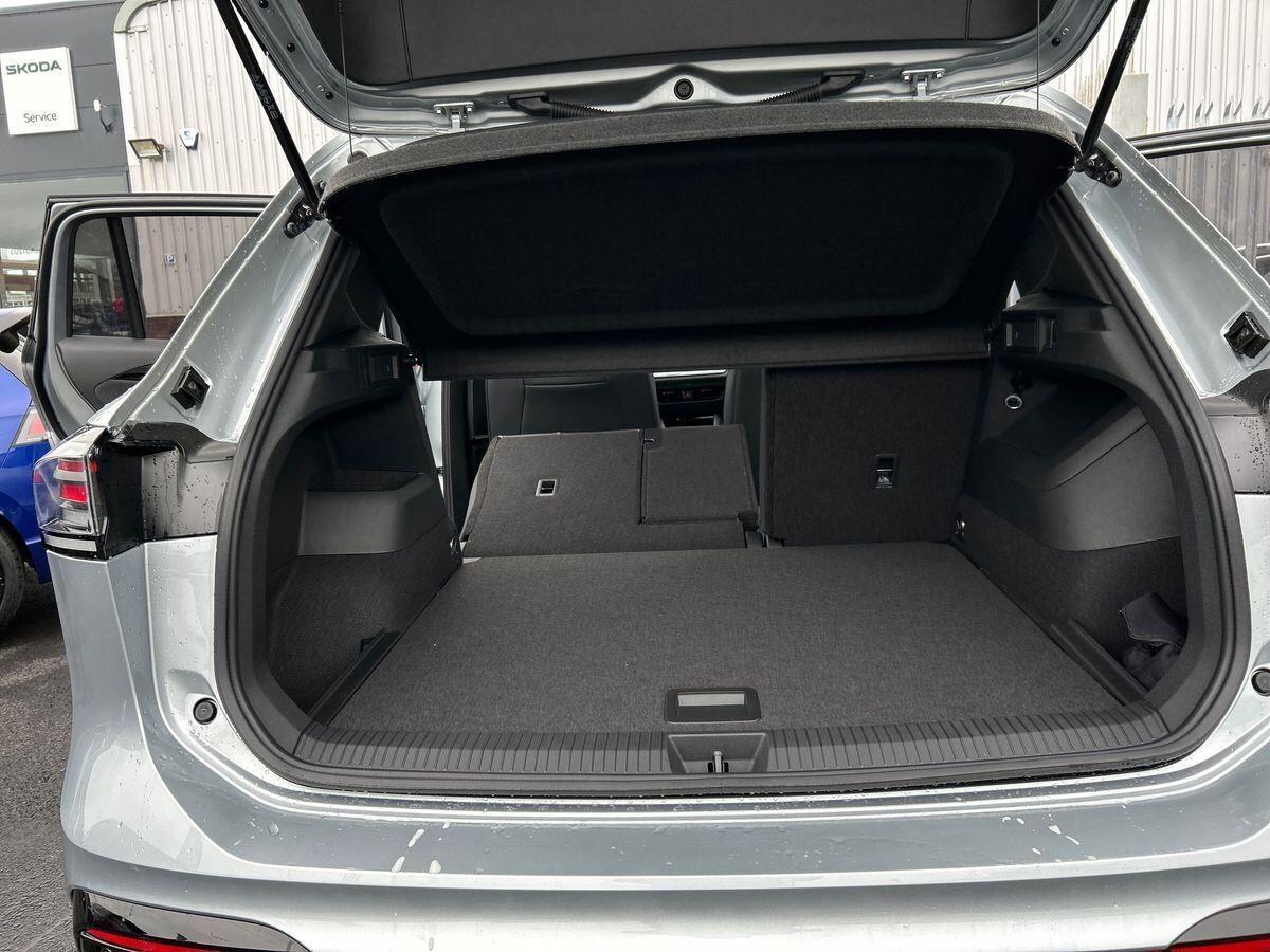Volkswagen Tiguan Photo at-6dd28804d5b34fc0940cfa24863005f9.jpg