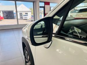 Suzuki S-Cross Photo 15