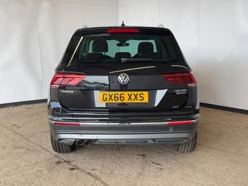 Volkswagen TIGUAN Photo at-6de5aa773eaf49deb36cf0b74f422a02.jpg