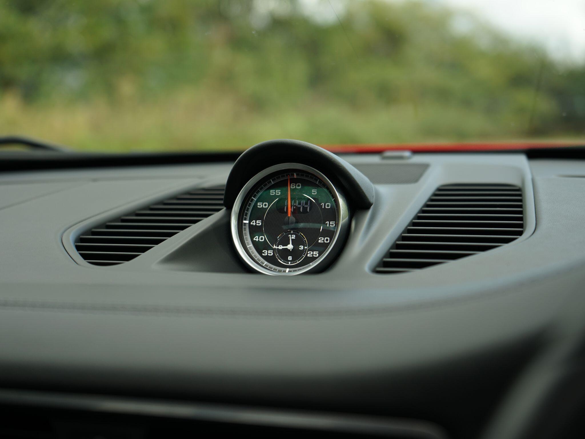 Porsche 911 3.8 991 Carrera S PDK Euro 5 (s/s) 2dr — photo 27