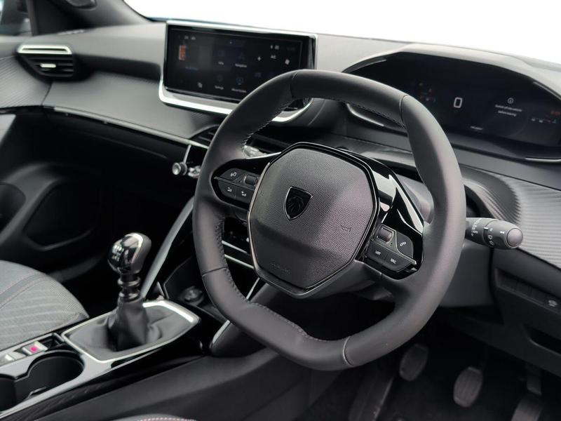 Used Peugeot 2008 202601058926455 32