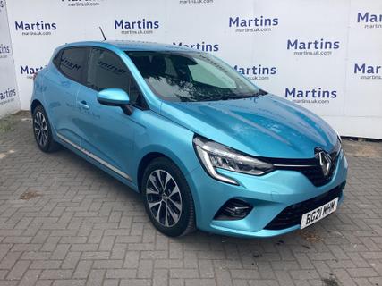 Used 2021 Renault Clio 1.5 Blue dCi Iconic Euro 6 (s/s) 5dr at Martins Group