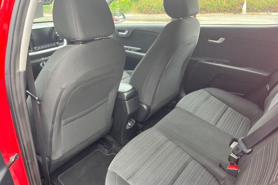 Kia Stonic Photo at-6e4978aac01f49d99d1e46525fedfe83.jpg