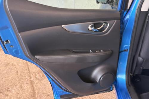 Nissan QASHQAI Photo at-6e598fa1108b4dc4b66527b625ff5d29.jpg