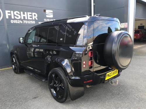 Land Rover Defender 110 Photo at-6e6202f1e91044ec89a1fc6626da5e3f.jpg