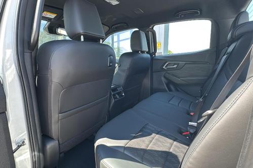 Isuzu D-MAX Photo at-6e69a69741e6464f80e23526043dd1a6.jpg