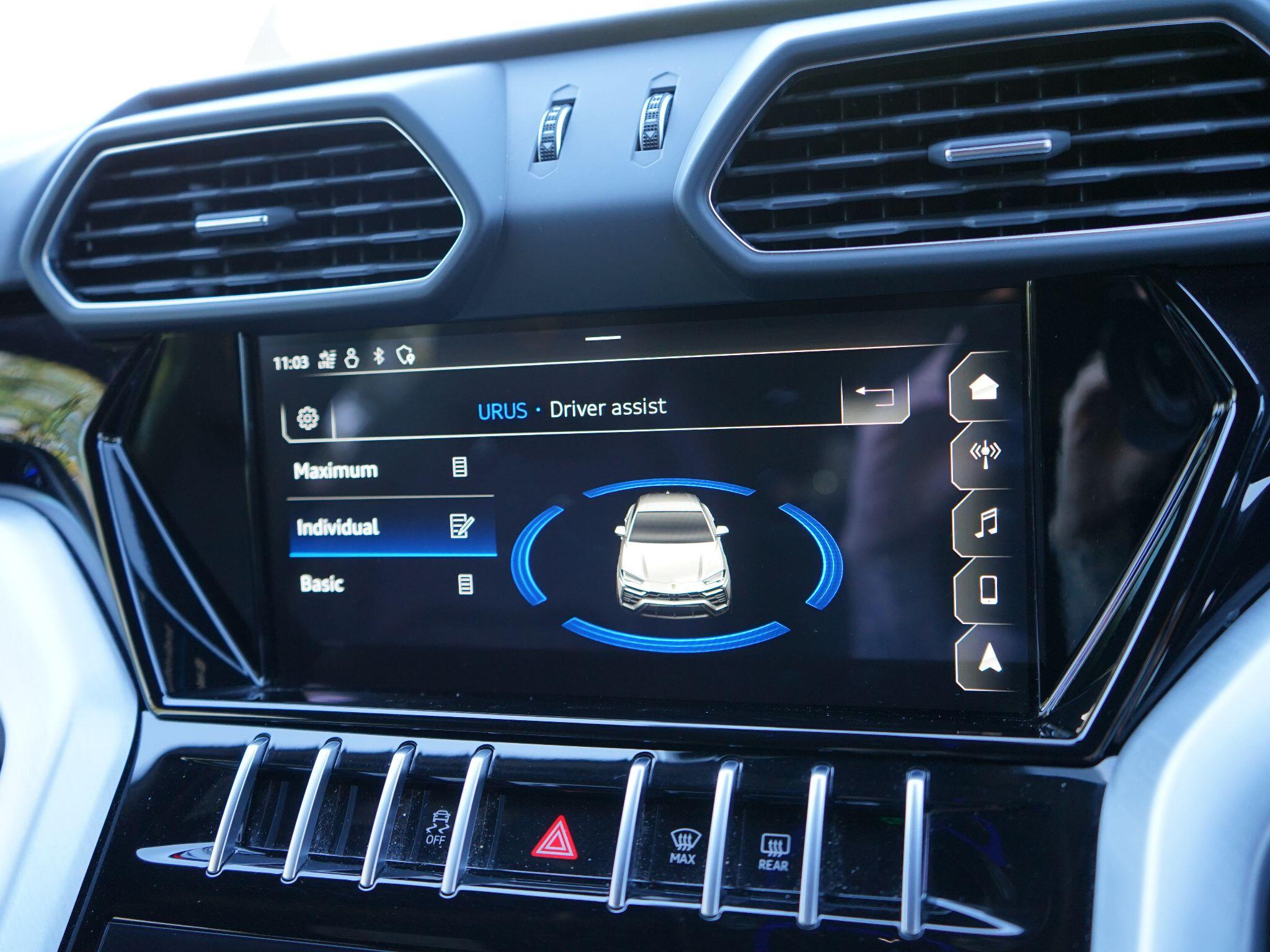 Lamborghini Urus 4.0 V8 BiTurbo SUV 5dr Petrol Auto 4WD Euro 6 (650 ps) — photo 45