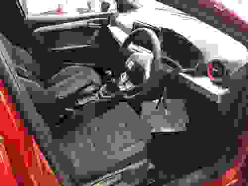 SEAT Ibiza Photo at-6e992177eda944859e19b0f70b27a88a.jpg