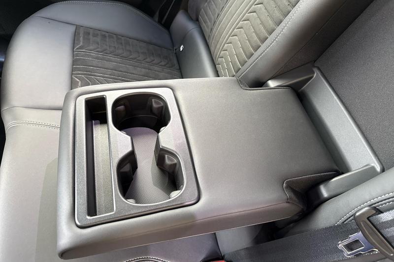 Used Peugeot E-3008 NV24RXT 23