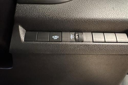 Vauxhall VIVARO Photo at-6ea70779c8ba45b091ec16a35dac8e1b.jpg