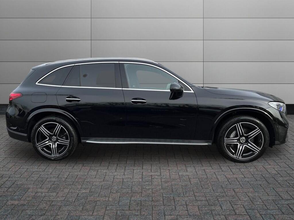 Mercedes-Benz GLC Photo at-6eeced999d3e4bbb92305755e9c29d61.jpg
